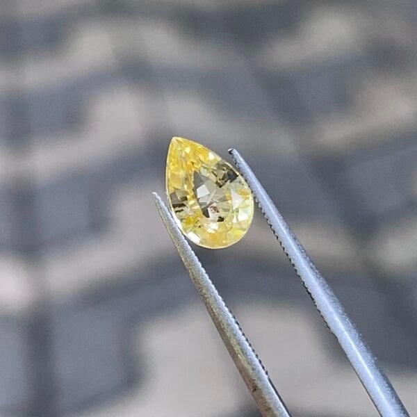 0.98ct Yellow Sapphire (Un-heated) - Image 5