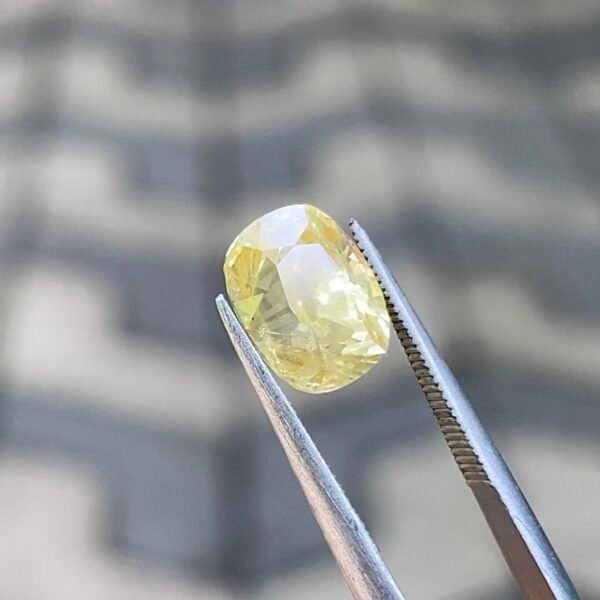 3ct Yellow Sapphire (Un-heated) - Image 4