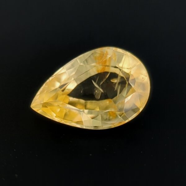 0.98ct Yellow Sapphire (Un-heated)